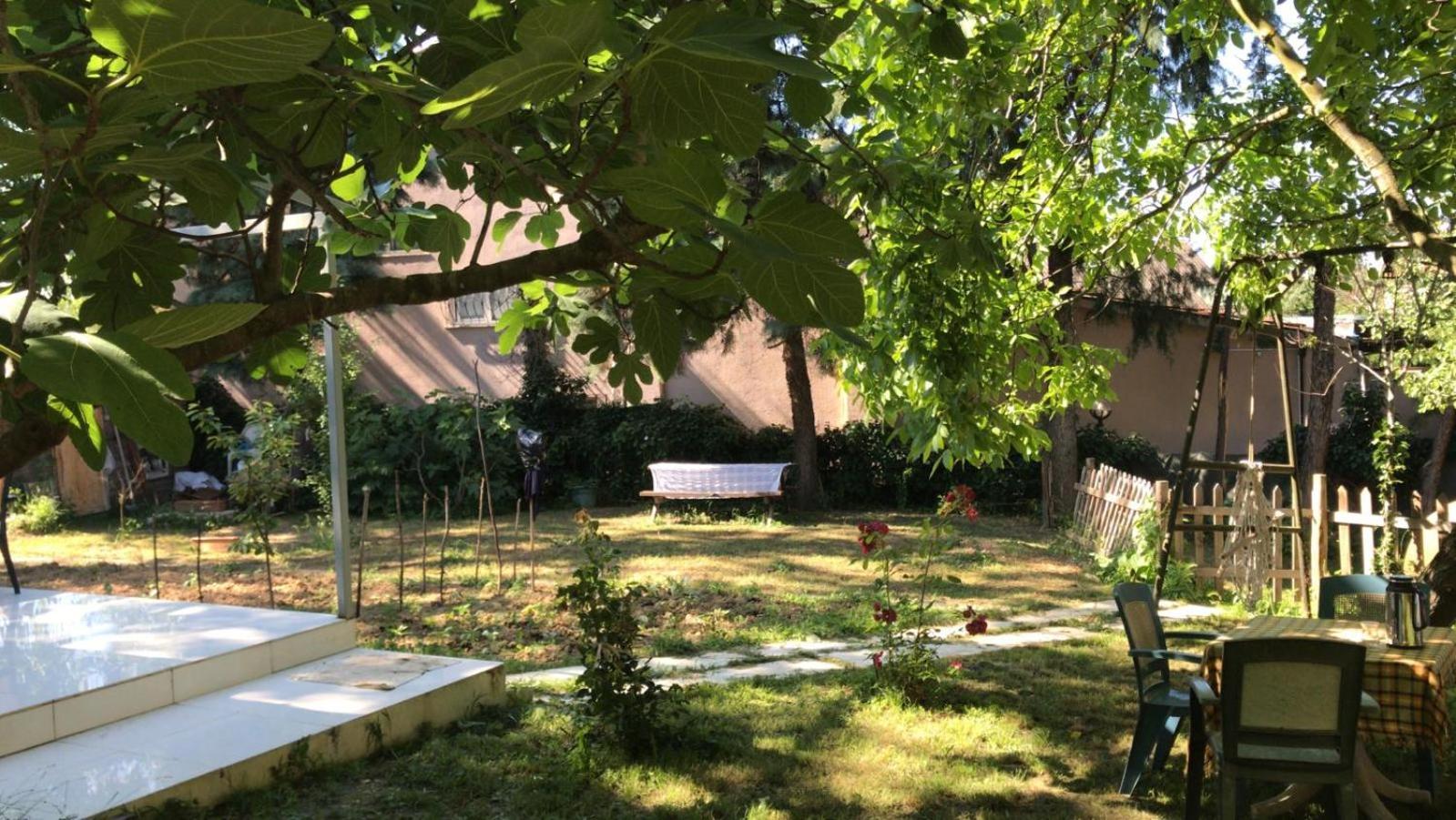 Rahat Bahceli Polonezkoeyde Butik Evimiz Daire