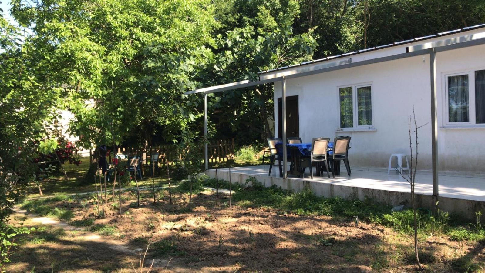 Rahat Bahceli Polonezkoeyde Butik Evimiz Daire İstanbul